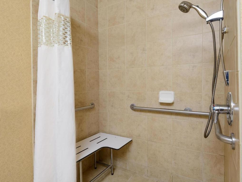 Hampton Inn Mount Vernon Kültér fotó